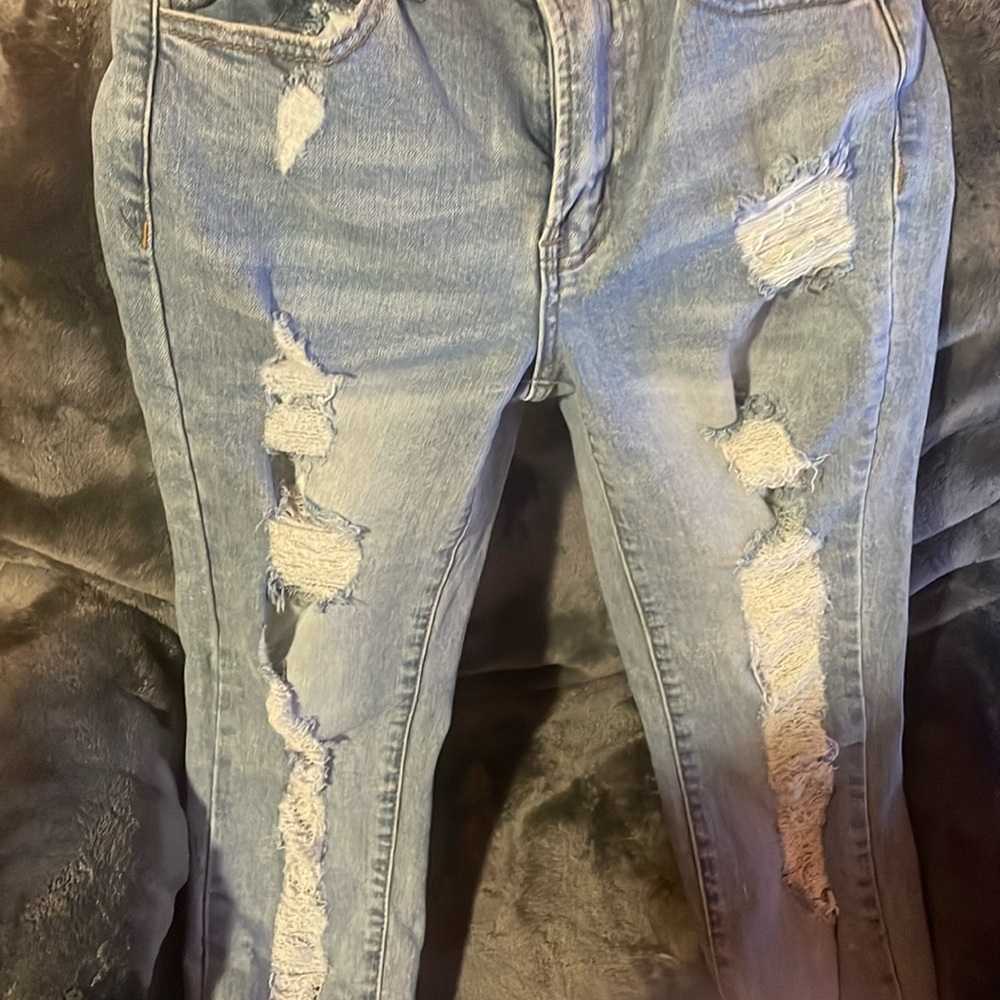 Skinny blue ripped jeans for junior